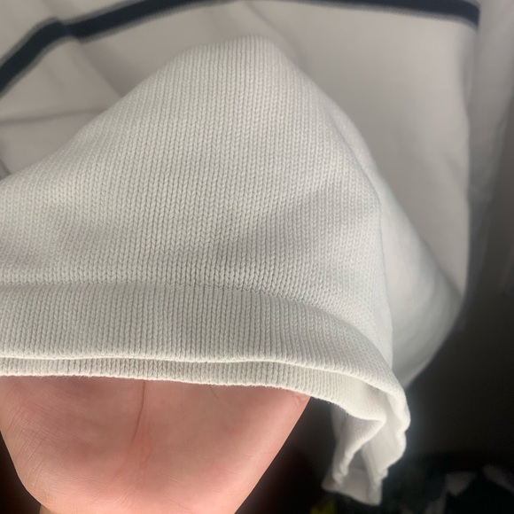 Size medium - Picture 3 of 4